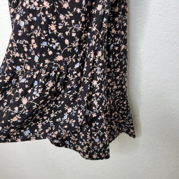 Maurices Floral Navy Blue Flutter Short Sleeve Ruffle Mini Dress Size Medium - Picture 5 of 9